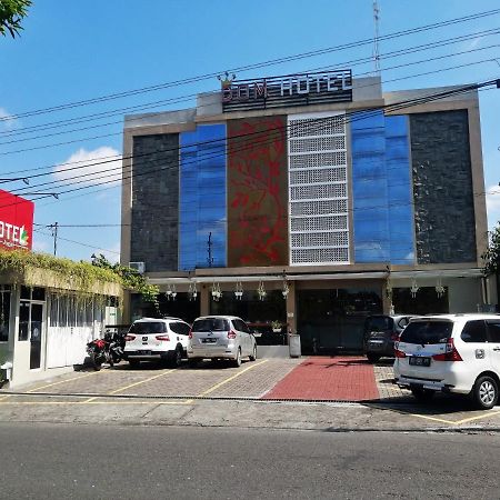 Dom Hotel Jogja Ngaglik Dış mekan fotoğraf