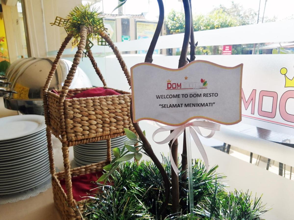 Dom Hotel Jogja Ngaglik Dış mekan fotoğraf